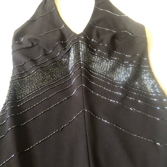 De Laru front split full length halter dress. - Picture 3 of 7